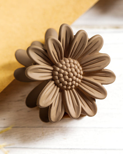 Small Boho Daisy Flower Hair Claw Clip