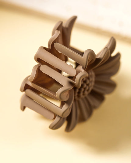 Small Boho Daisy Flower Hair Claw Clip